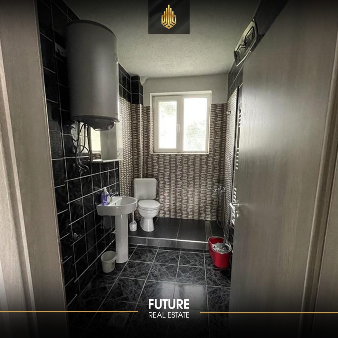 Zyre me QIRA/ 70m2, Qendër, Prishtinë 2