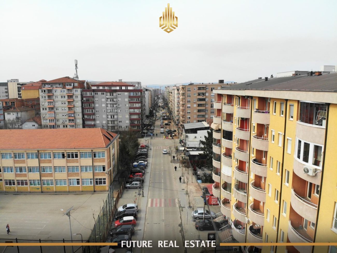 Objekt Afarist në SHITJE – 720m2 – Fushë Kosovë – Qendër – Rr. Dardania 3