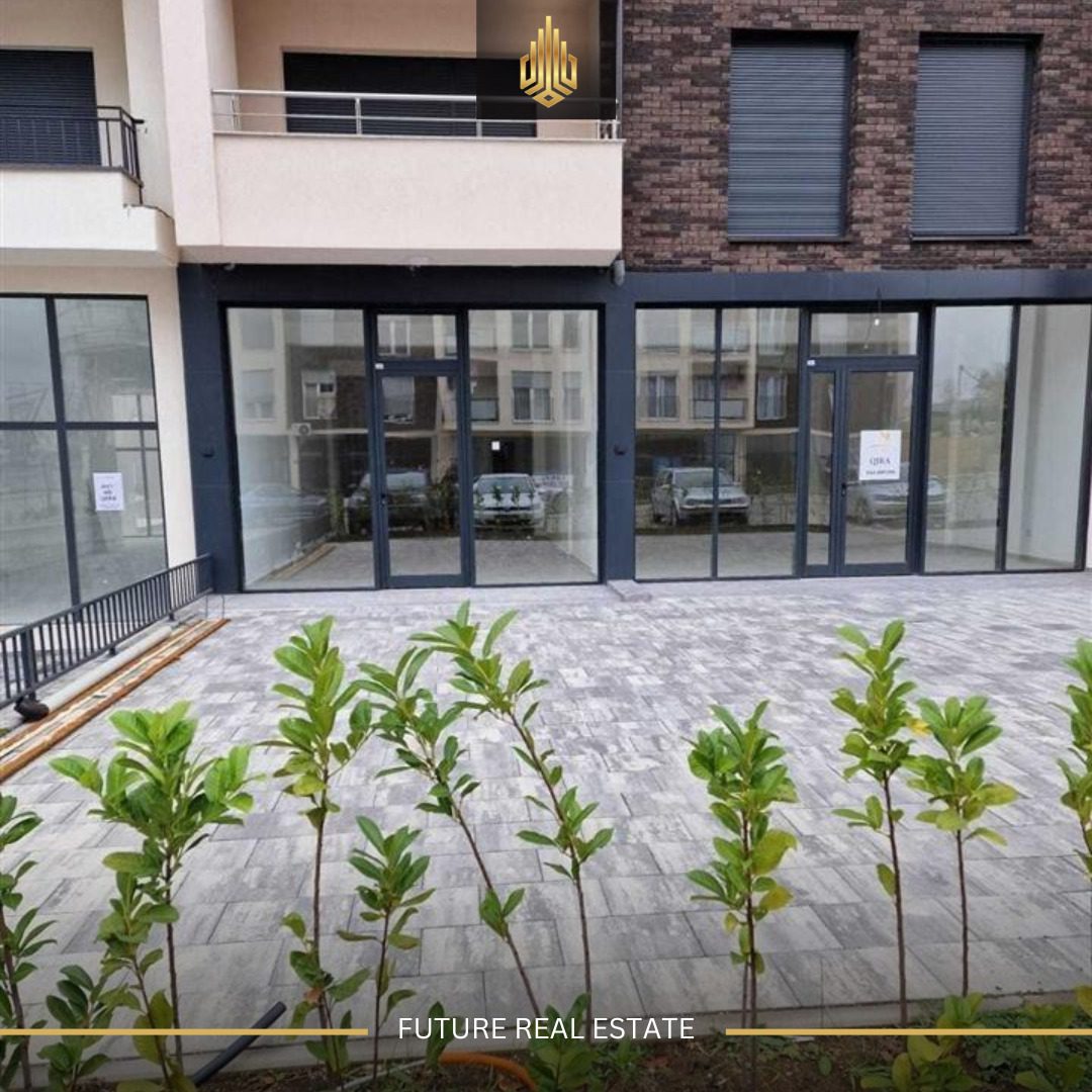 Lokal me QERA/78m²