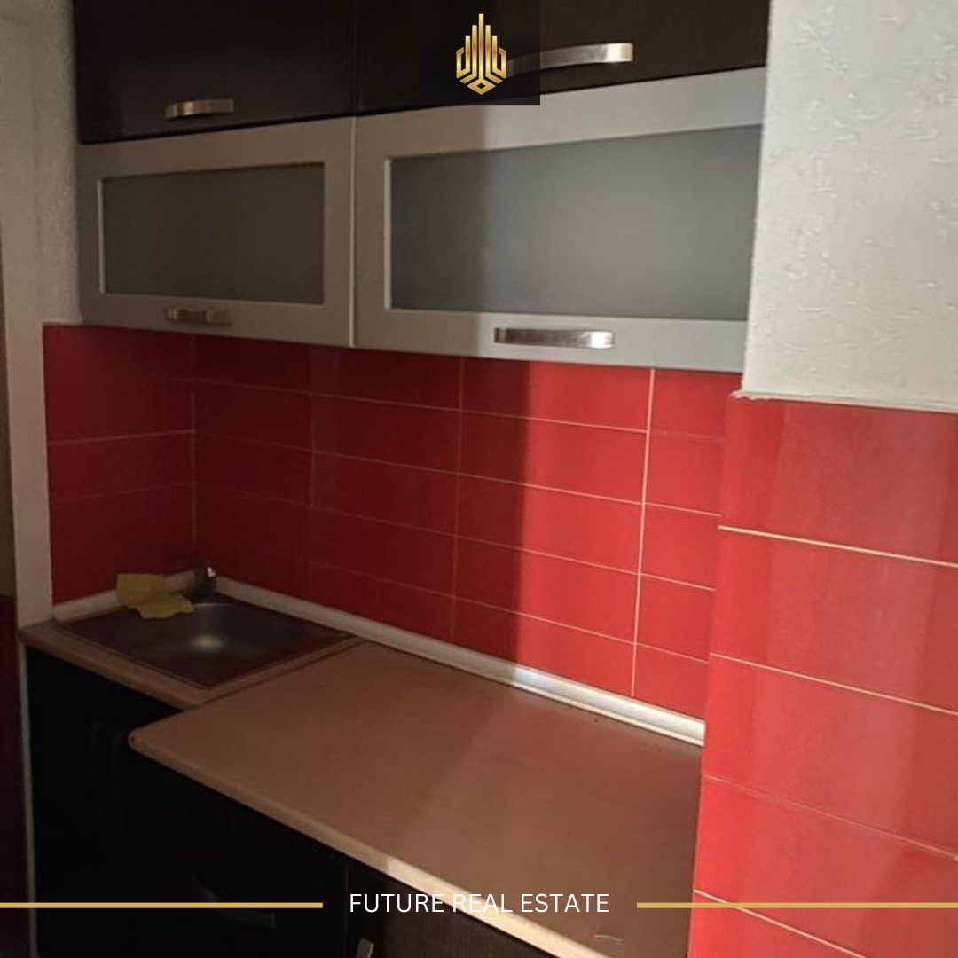 Lokal me QERA/83m² 4
