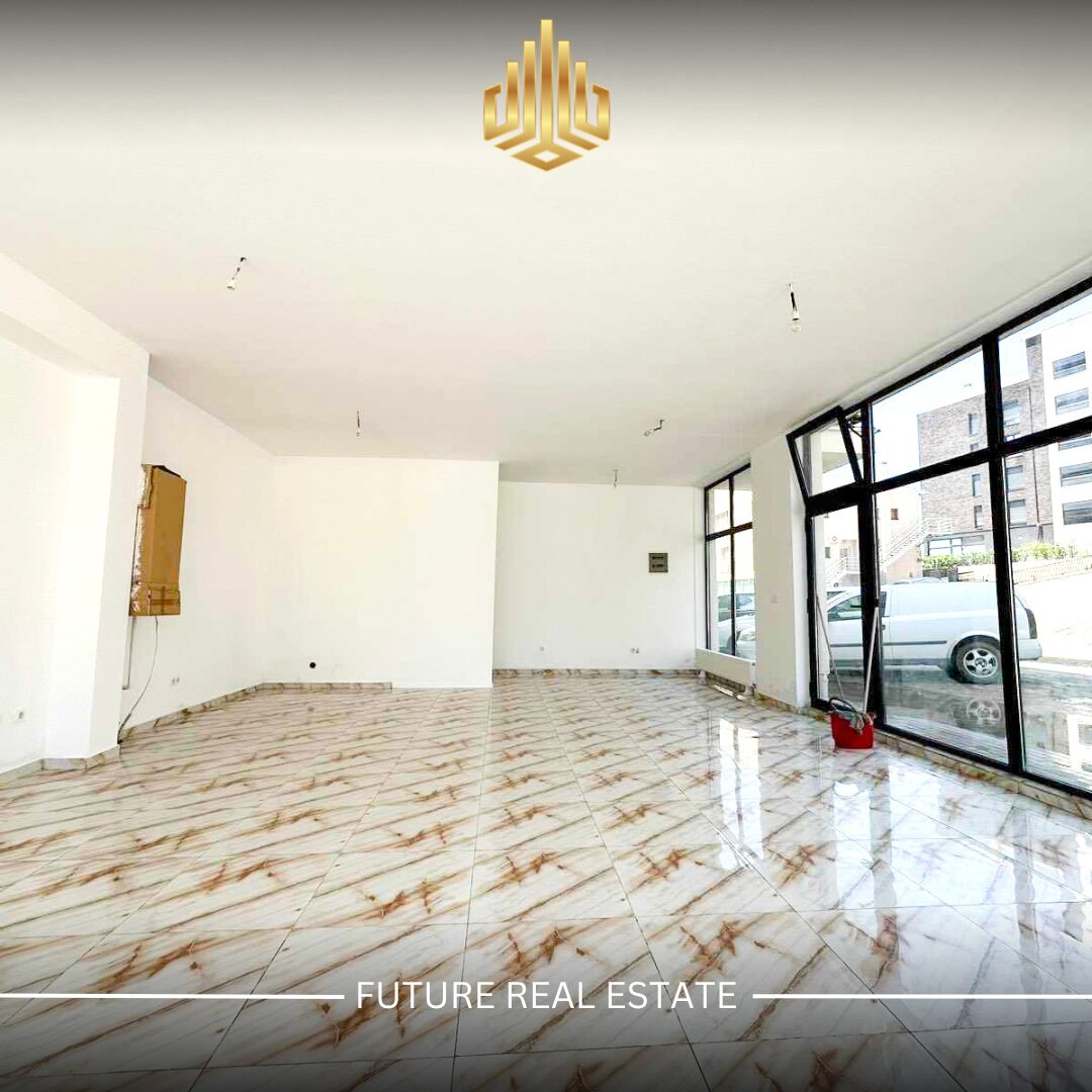 Lokal me QERA/65m² 3