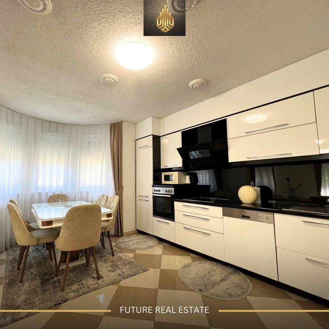 Shtëpi me QERA/420m² 4