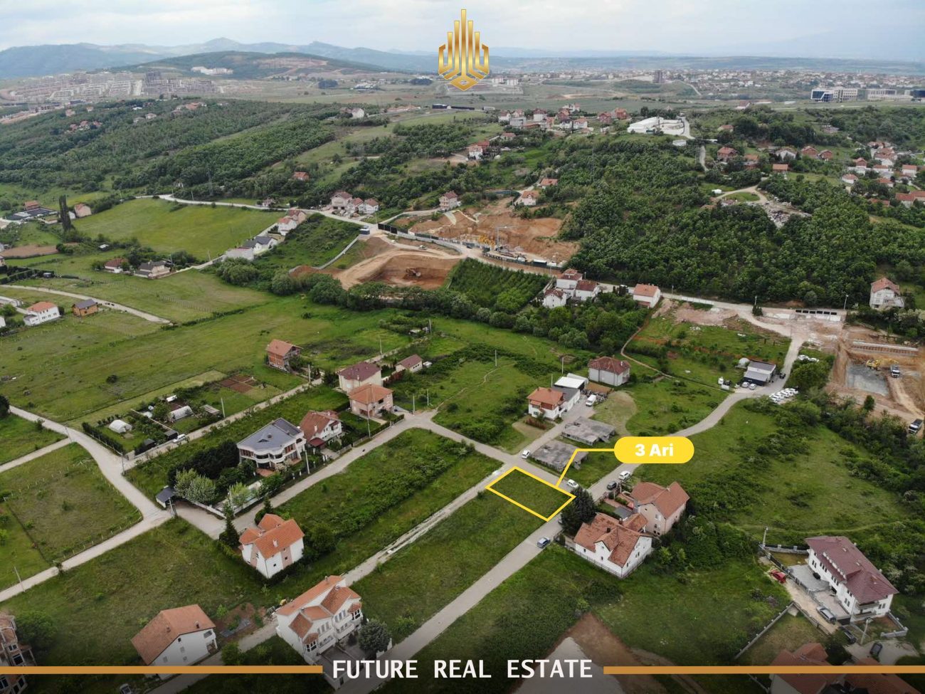 Truall në SHITJE – Mati – afër Rrugës C dhe lagjes Kodrina 3