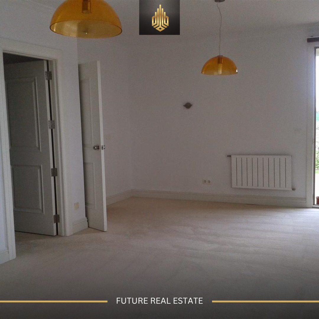 Shtëpi me QERA/325m² 2