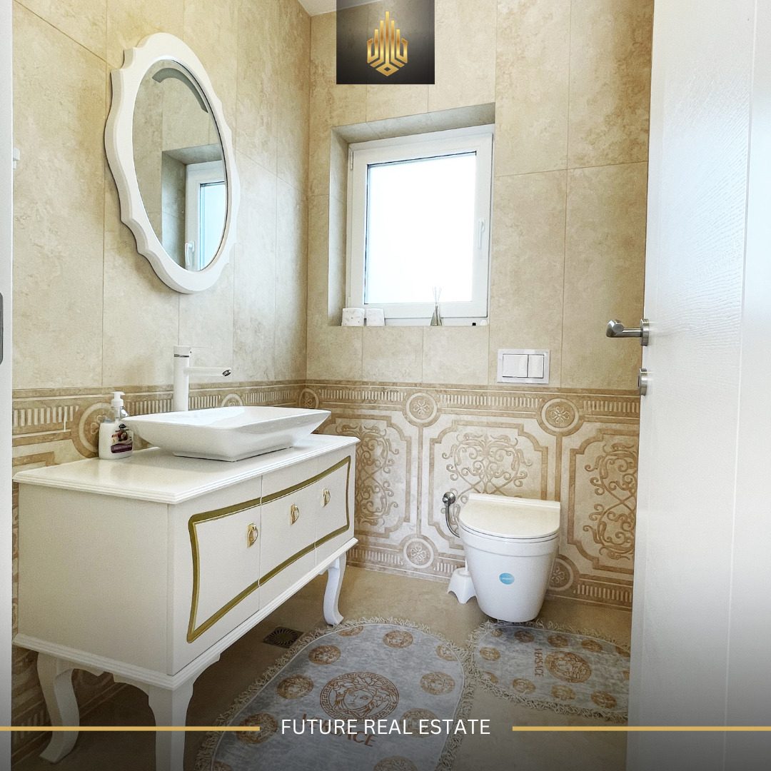 Shtëpi me QERA/267m²