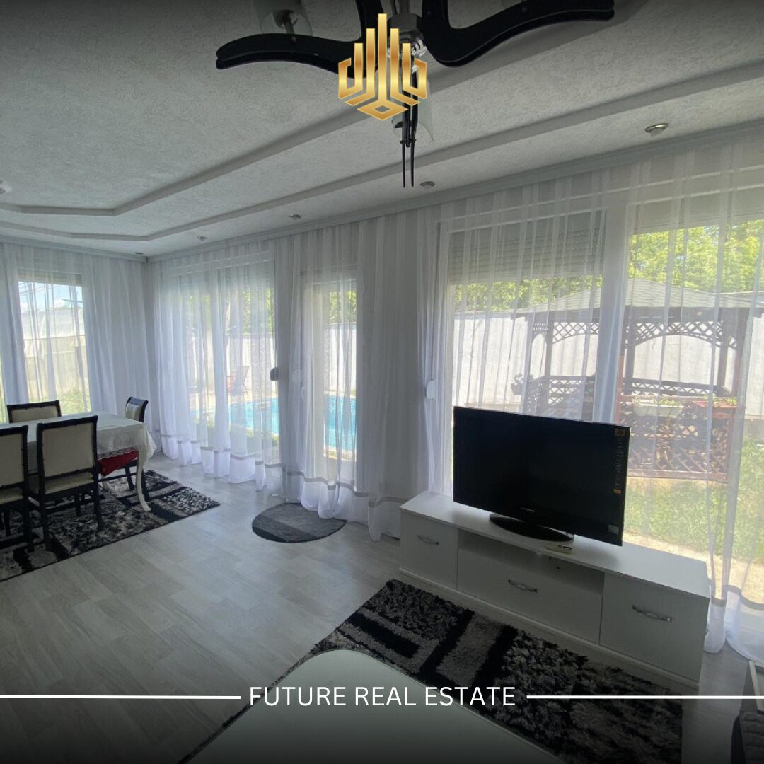 Shtëpia në SHITJE/180m2 3