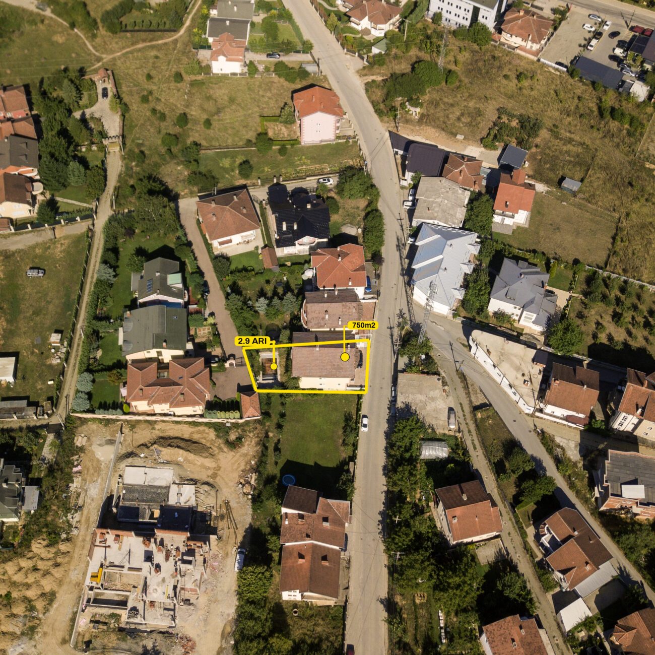 Shtëpia në SHITJE/750m2 4