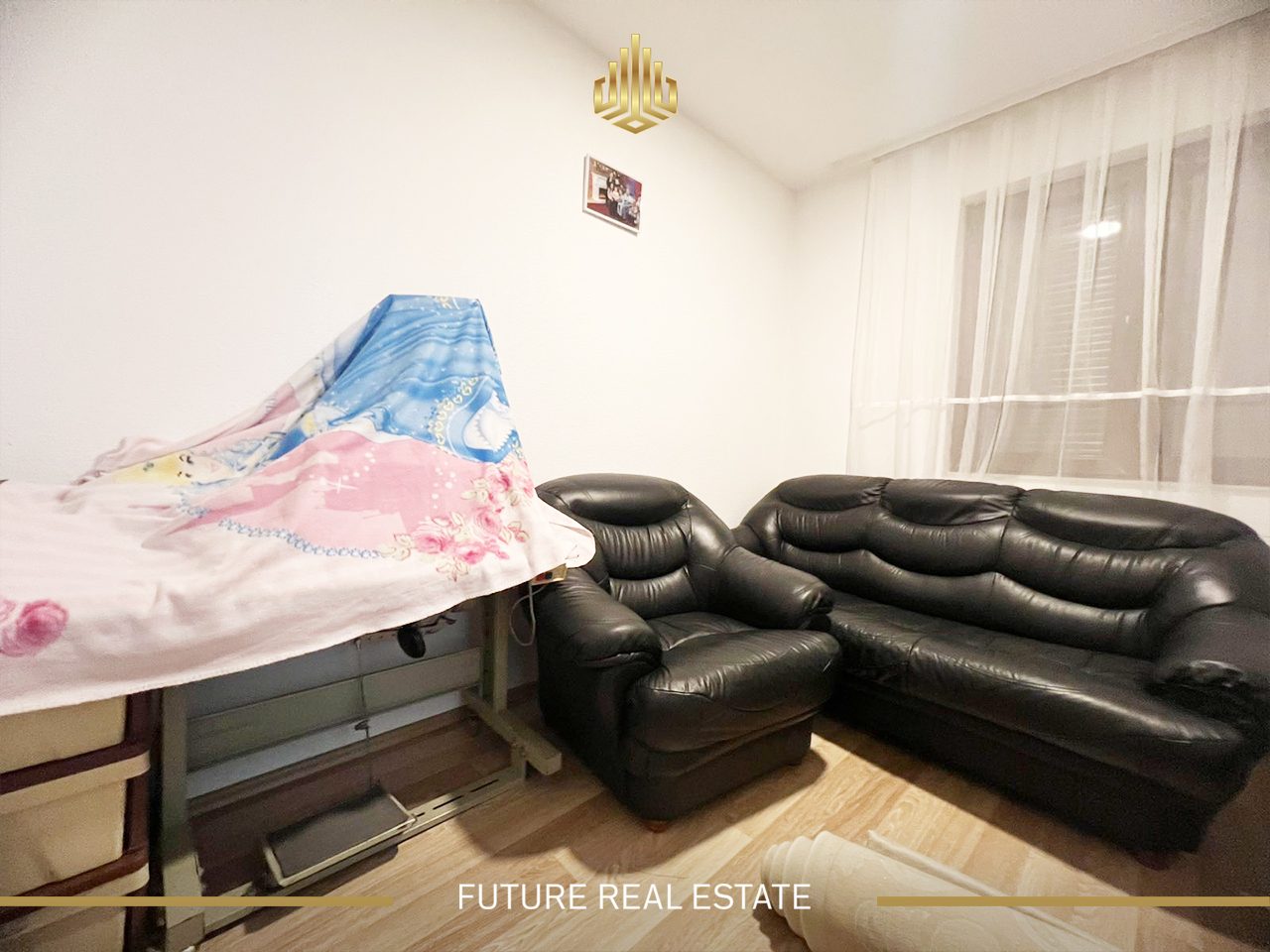 Shëpia në SHITJE/200m2