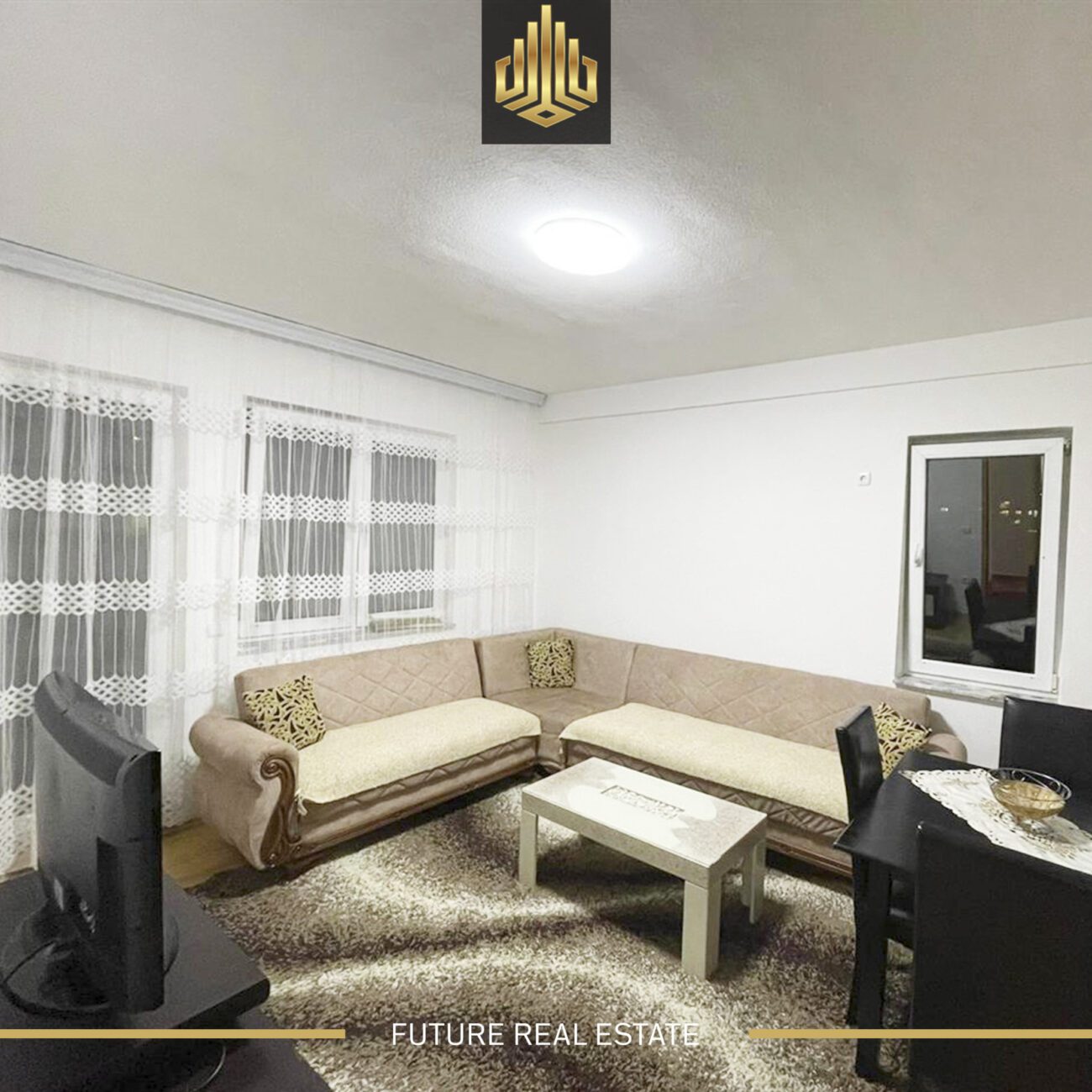 Banesë me QIRA – 3 dhomë gjumi – te shtëpija e pleqëve. 2