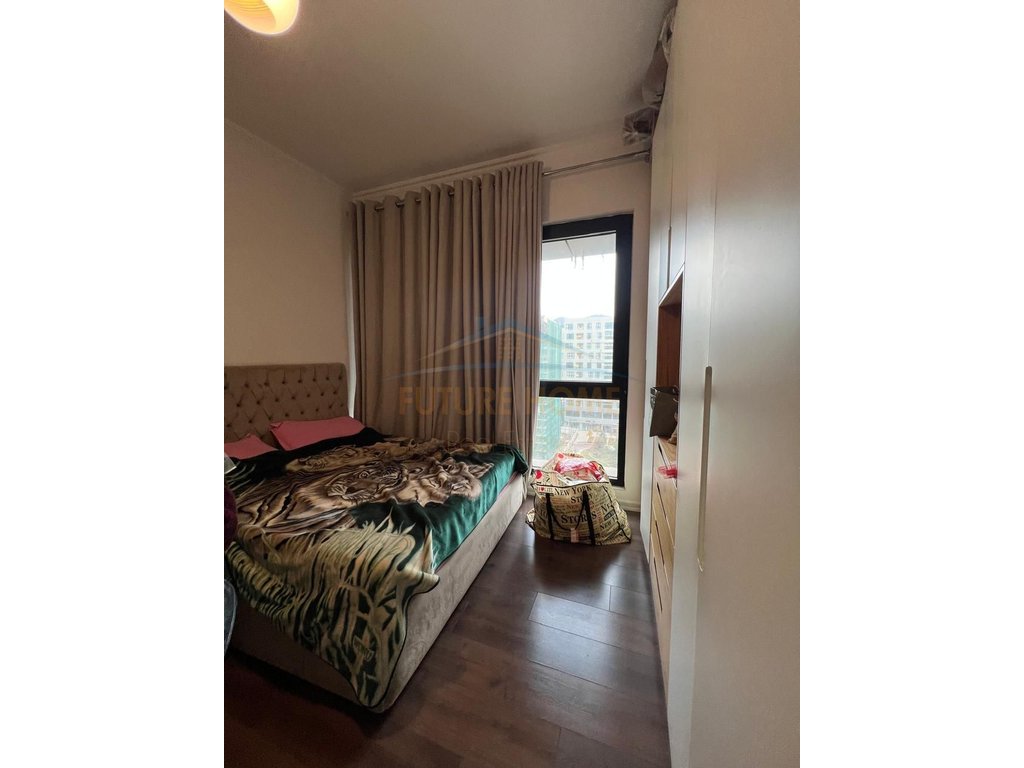 Shitet, Apartament 2+1+2, Square 21, Rruga e Kavajës 4