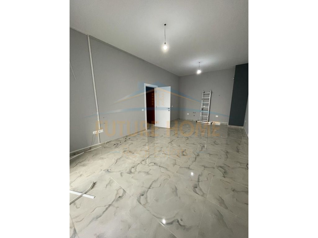 Qera, Apartament 2+1+2, Square 21, Tirane 4