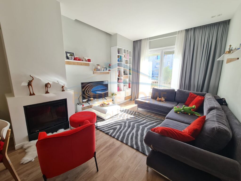 Shitet, Apartament 3+1+2+Verande,Rezidenca Secret Garden.