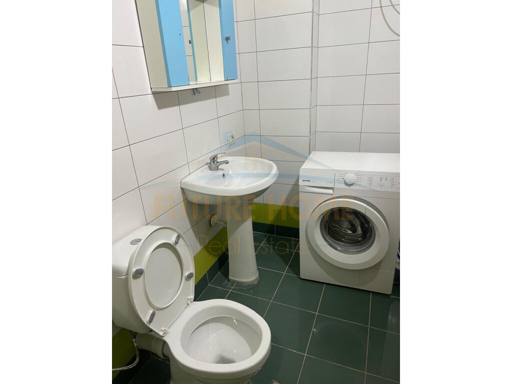 Shitet, Apartament 1+1, Velipojë