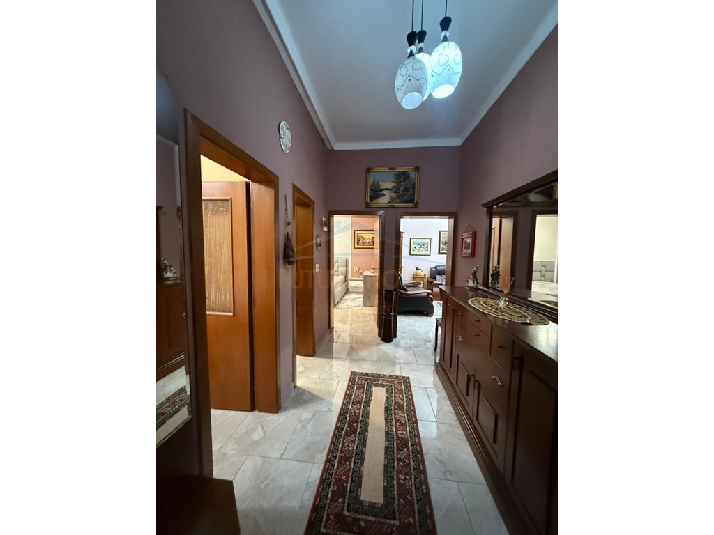 Qera, Apartament 2+1, Vasil Shanto, Tirane. 4