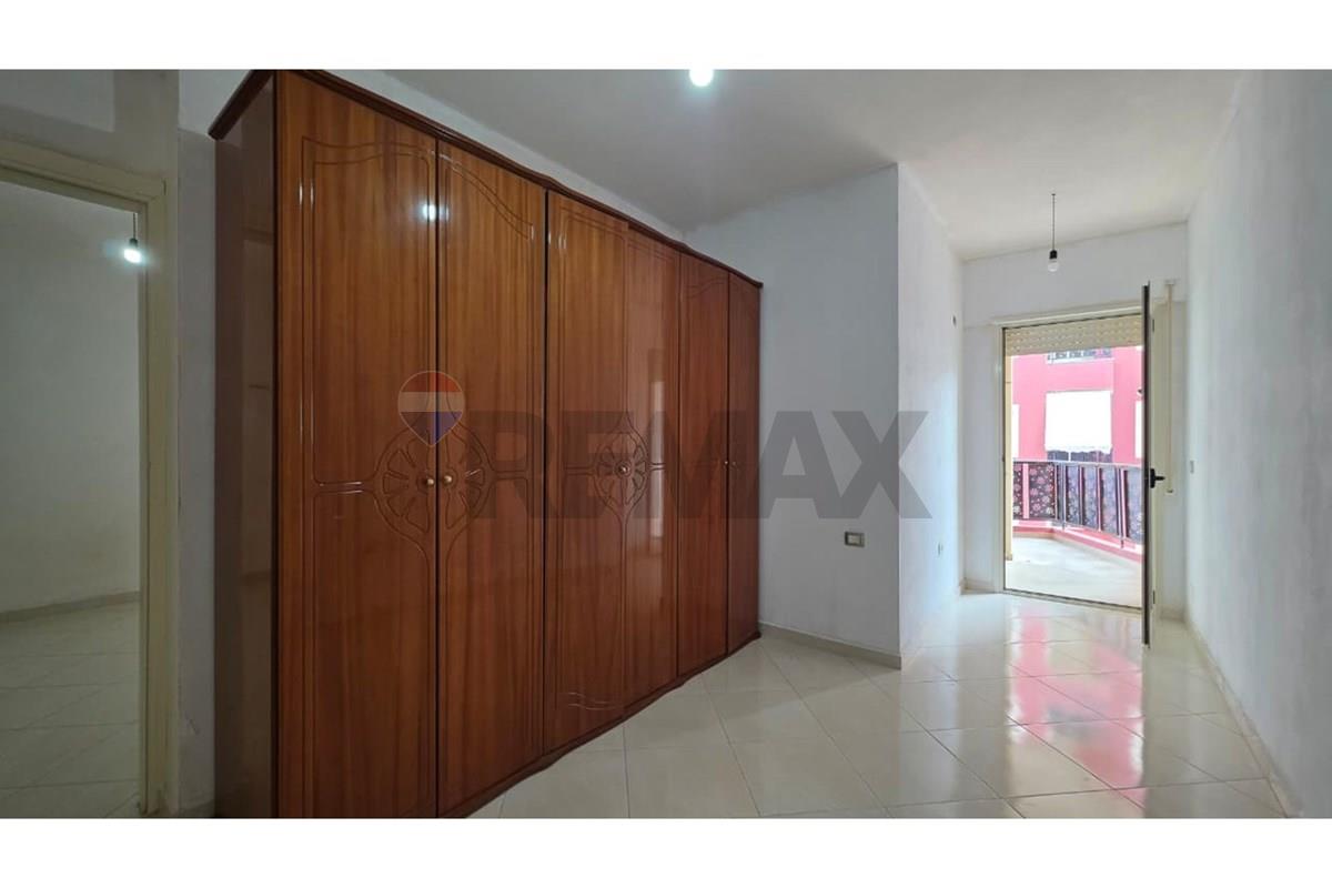 APARTAMENT 2+1 NË SHITJE – RRUGA PELIVAN LESKAJ, VLORË