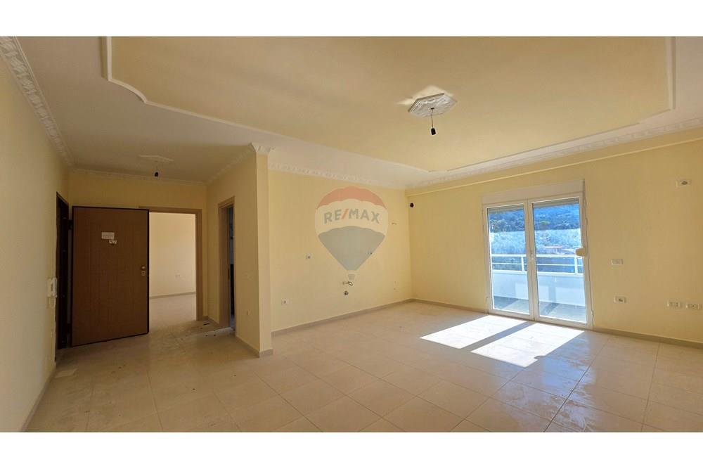 Apartament 1+1 ne shitje ne Lungomare 3