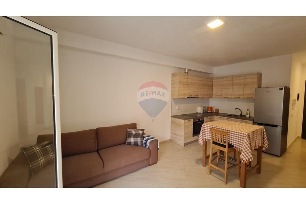 Apartament 1+1 ne shitje, tek Kompleksi Oslo 2