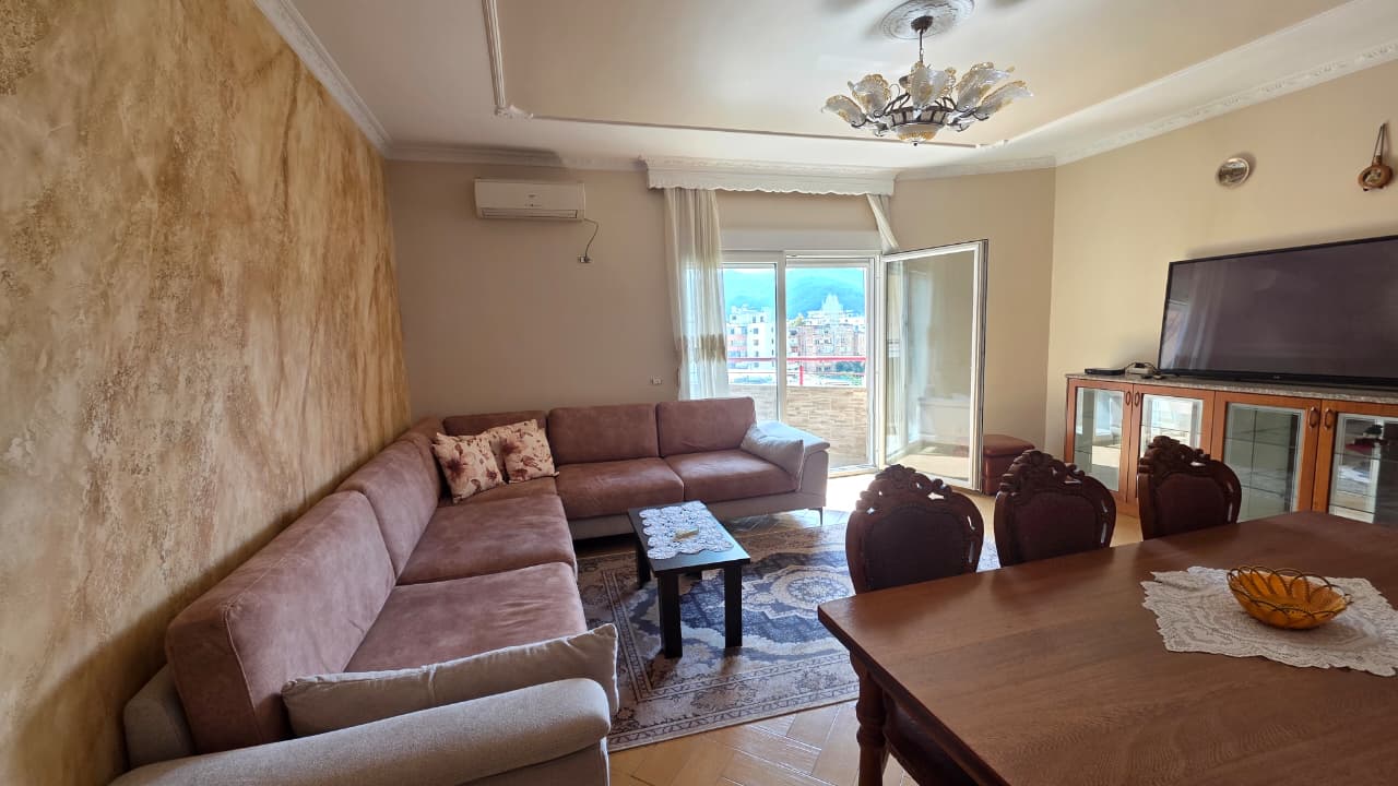 🏡 APARTAMENT 3+1 PËR SHITJE – PRANË CONAD, VLORË ✨