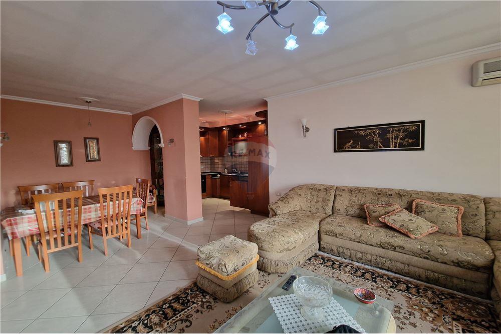 🌟 PENTHOUSE EKSKLUZIV NË SHITJE – PRANË PARKUT AULONA, VLORË 3