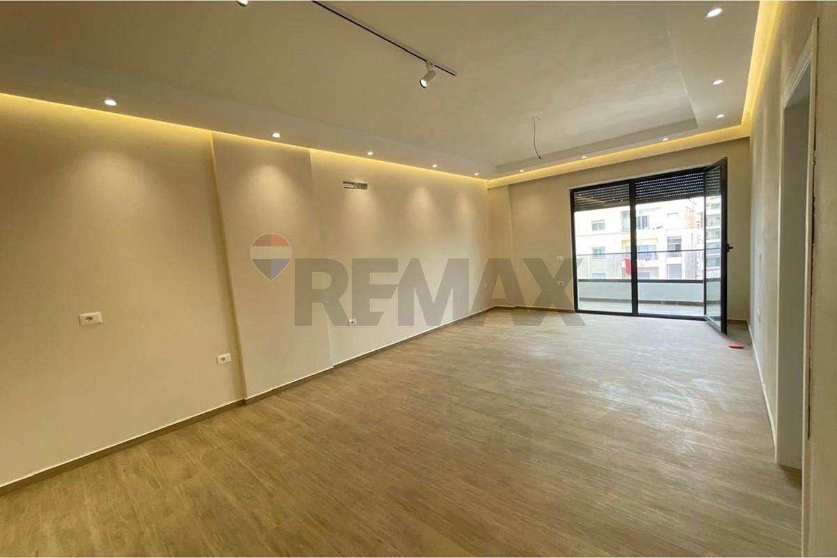 Apartment 2+1 ne shitje pran shkolla muzike 3