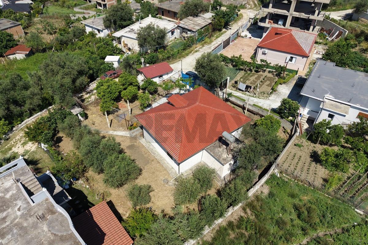 Shtepi private ne shitje ne Vlore 2