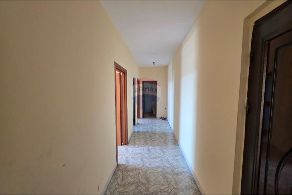 APARTAMENT 2+1+2 NË SHITJE – LAGJJA KUSHTRIM, VLORË