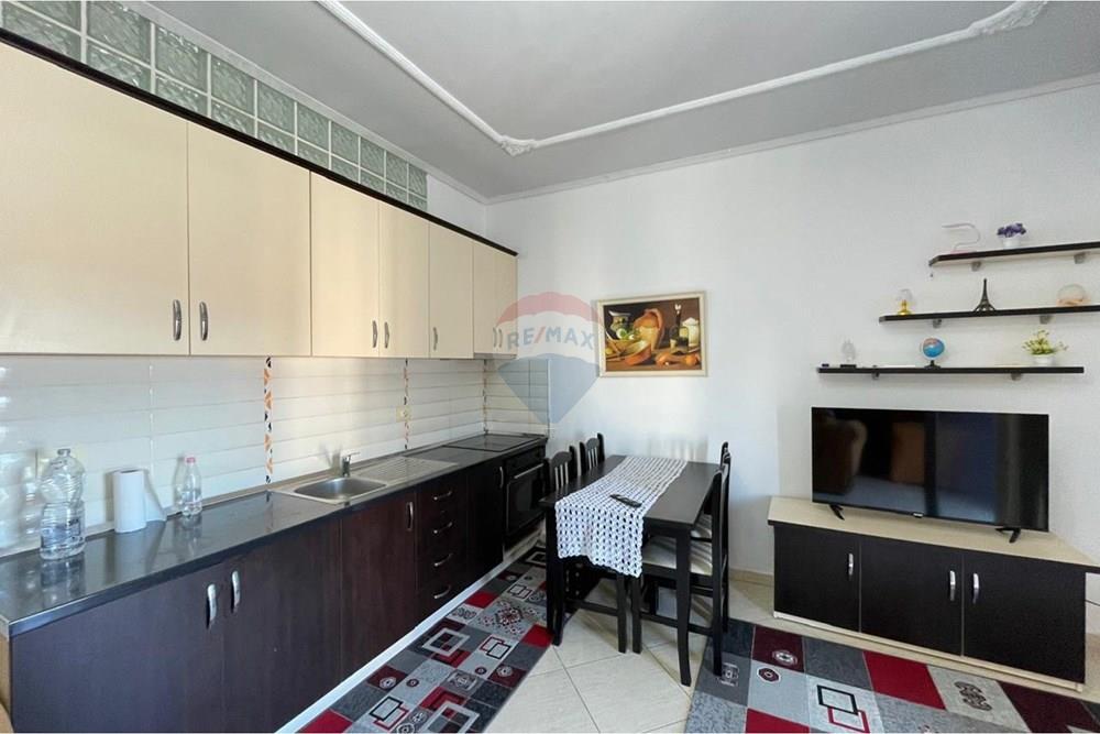 Apartment 2+1 me qera ne Transballkanike 3