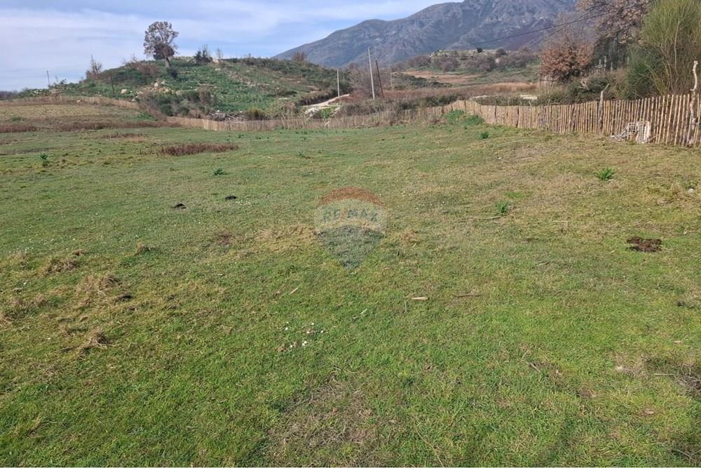 Tokë Arë për Shitje – Tragjas, Vlorë