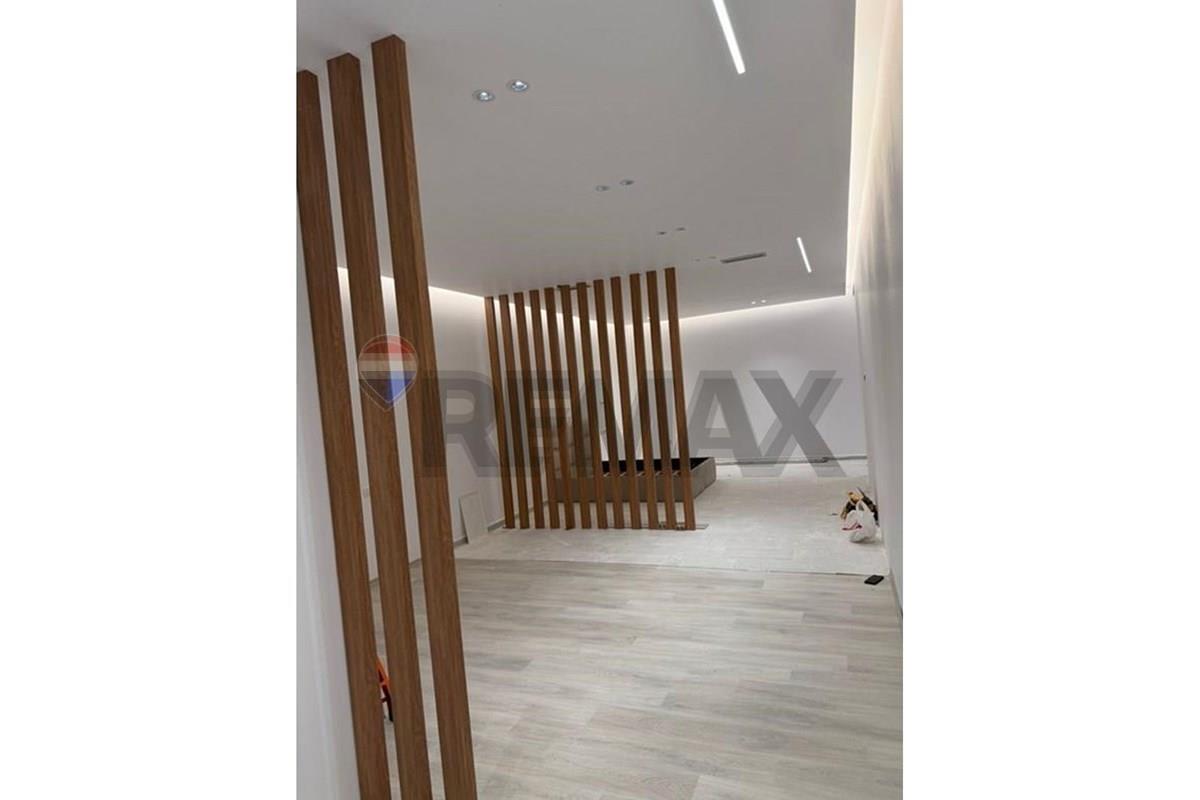 APARTAMENT NË SHITJE – RRUGA GJERGJ ARANITI, VLORË 2