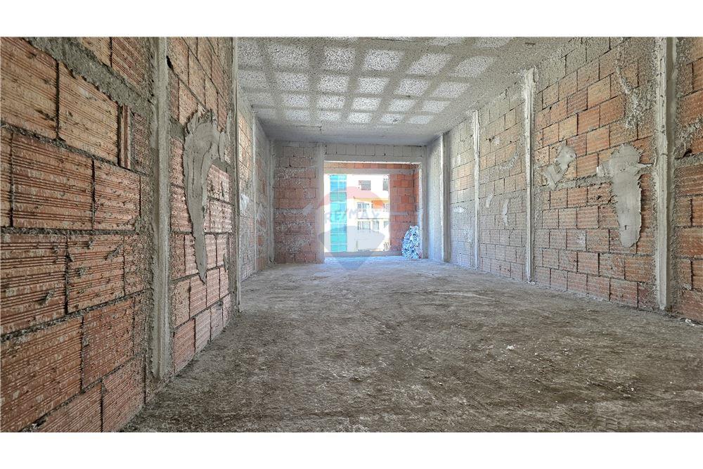 Okazion Apartament 1+1 ne shitje Lungomare 3