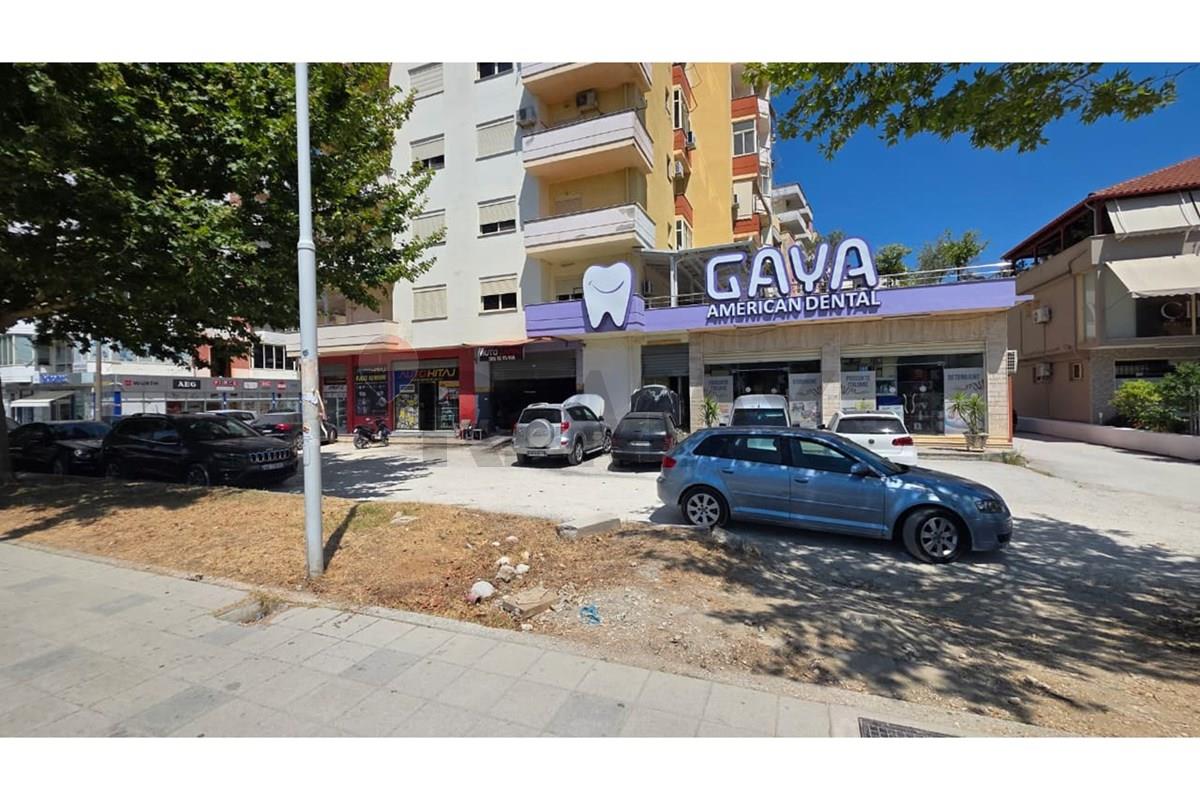 DYQAN NË SHITJE – RRUGA Gjergj Kastrioti, VLORË
