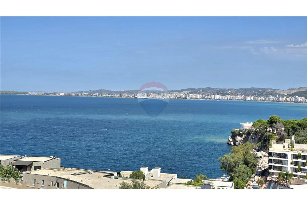 Penthouse ne shitje prane Marina Bay, Vlore 3