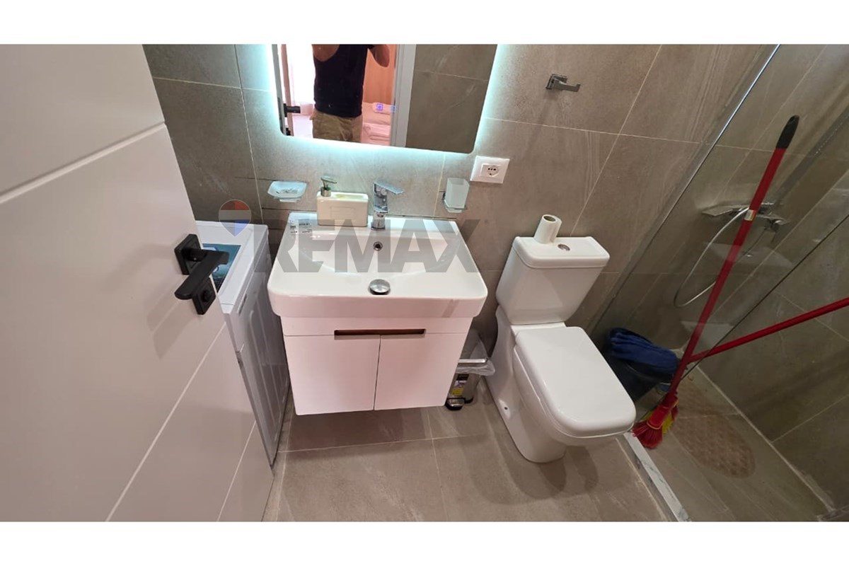 🏡 GARSONIERE ME QIRA NË VLORË ✨ 3