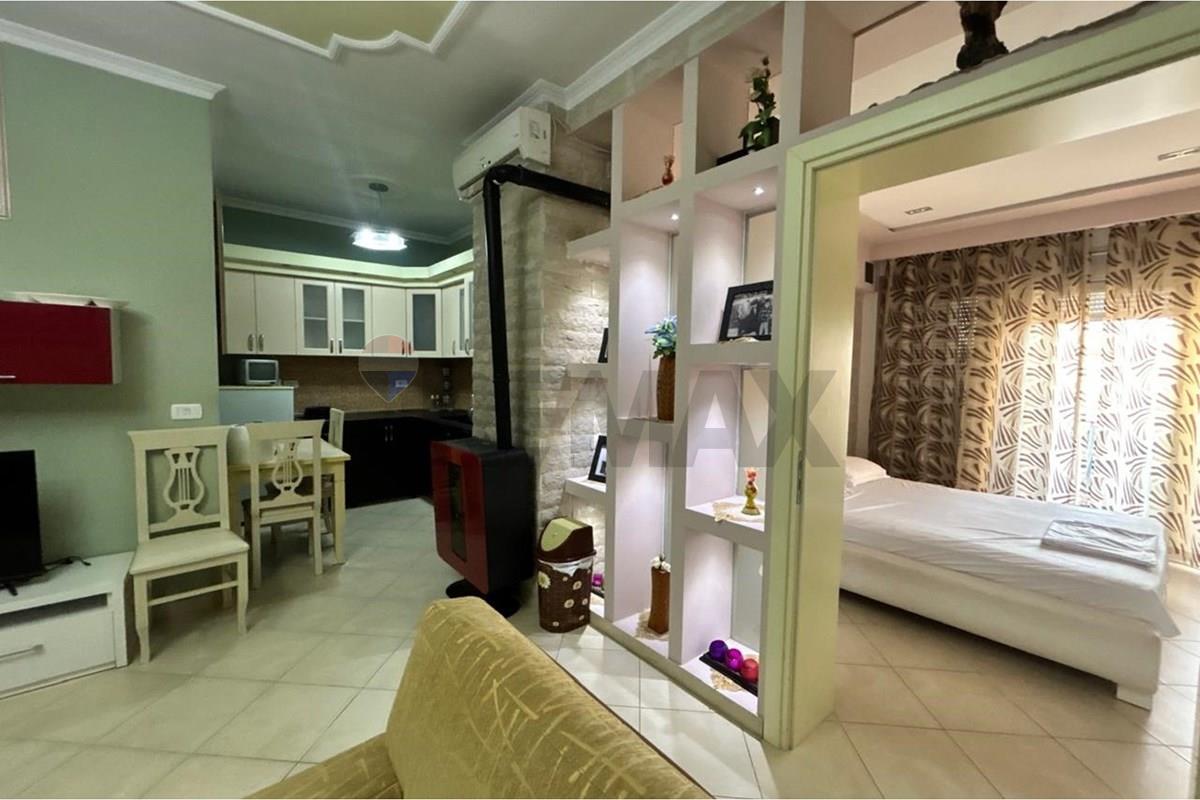 Apartament 1+1 me qera ne Transballkanike 3