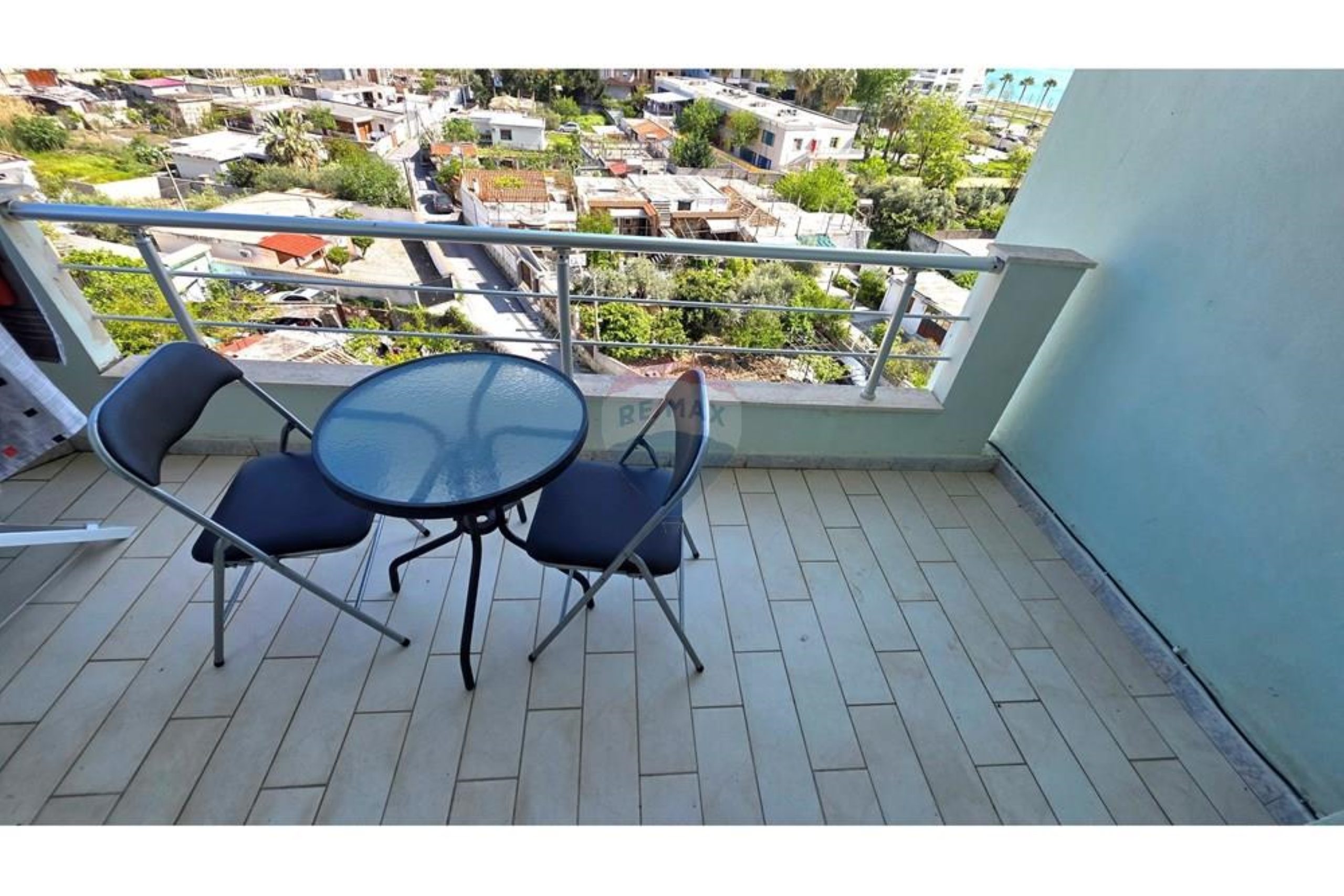 APARTAMENT 1+1 PËR SHITJE – LUNGOMARE, VLORË 4