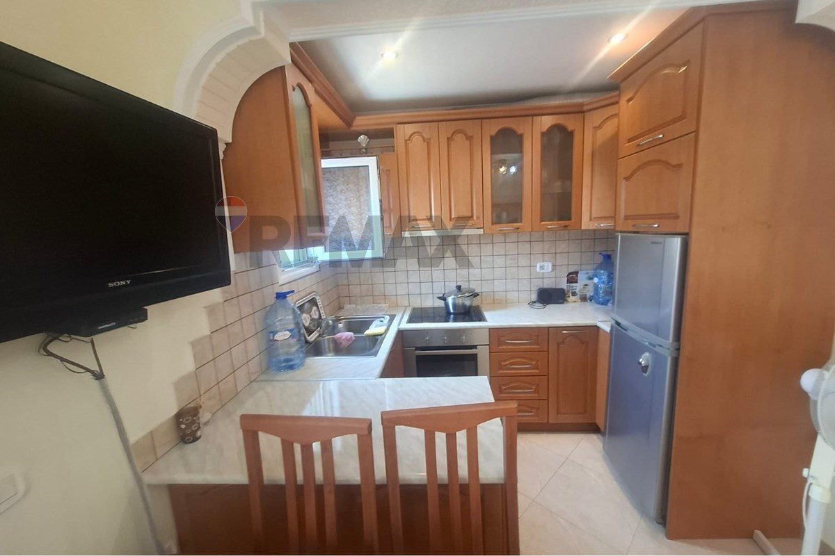 🏡 APARTAMENT 2+1 ME QIRA – QENDËR, VLORË 3