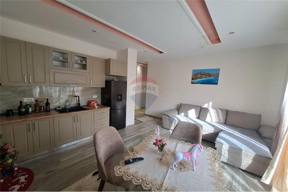 Apartament 2+1, per Shitje 4