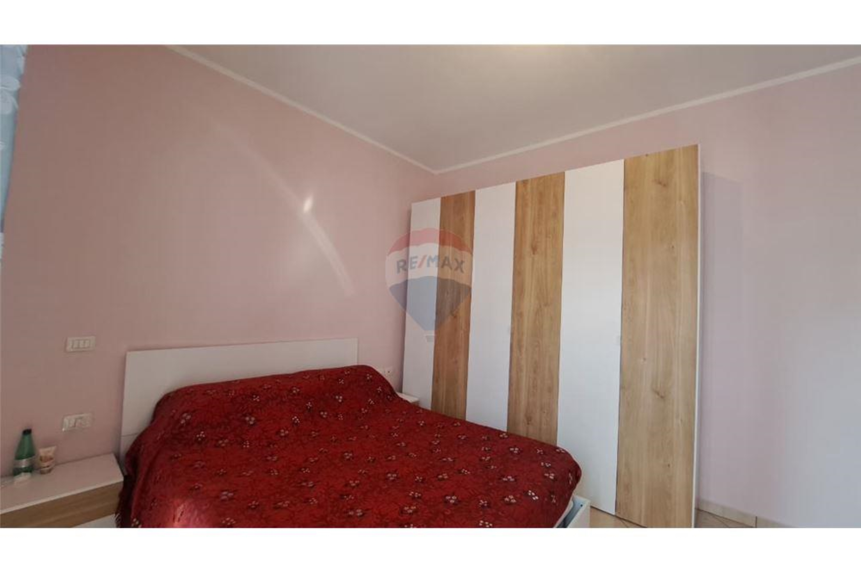 🏡 APARTAMENT 2+1+2 NË SHITJE – PRANË CONAD, BLV. ISMAIL QEMALI, VLORË ✨ 4