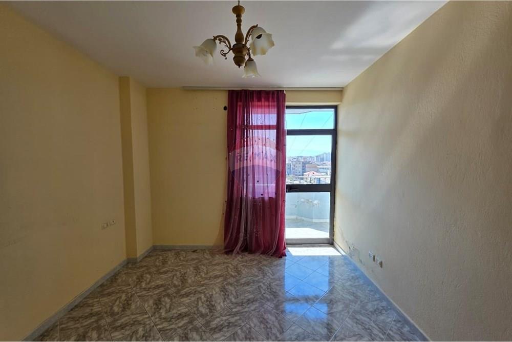 APARTAMENT 2+1+2 NË SHITJE – LAGJJA KUSHTRIM, VLORË 3