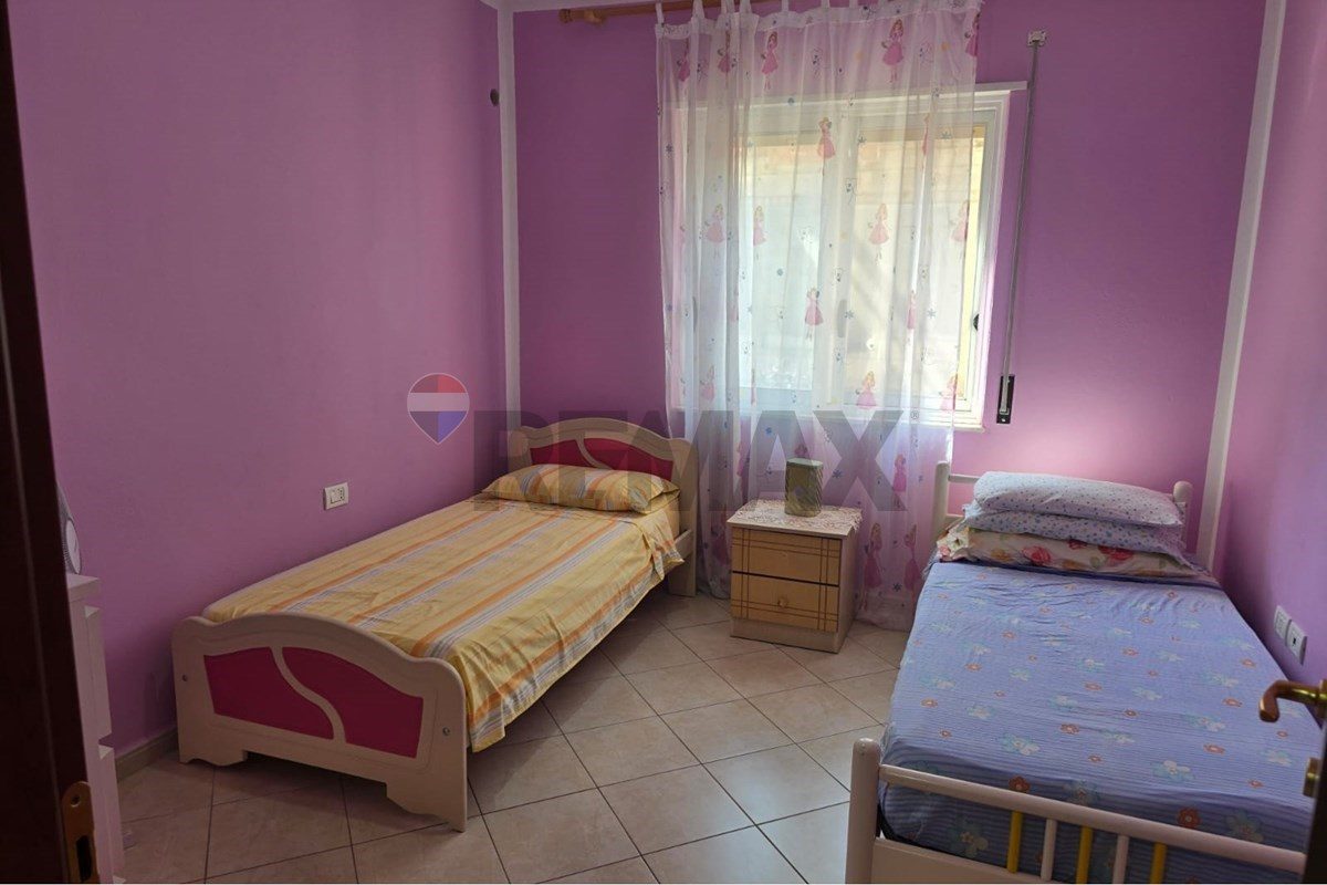 🏡 APARTAMENT 2+1 me Garazh PËR QIRA – TRANSBALLKANIKE, VLORË 3