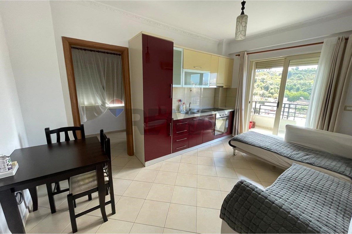 🏡 APARTAMENT 1+1 ME QIRA – PRANË GJYKATËS, VLORË