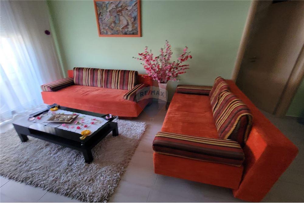 Apartament 2+1 me qera ne Lungomare, Vlore