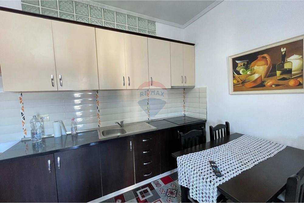 Apartment 2+1 me qera ne Transballkanike 4