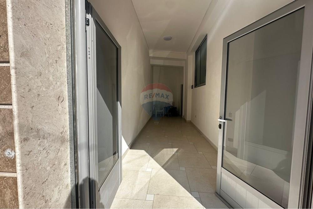 Dyqan me Qira – 150 € / Muaj 3