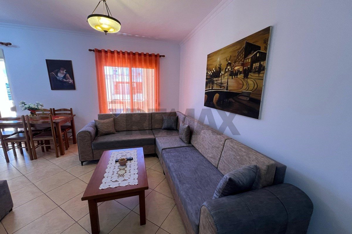🏡 APARTAMENT 1+1 ME QIRA – KOMPLEKSI ALEKSANDRIA, VLORË
