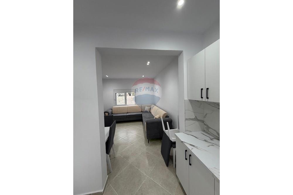 Shtëpi Private në Shitje – Cole, Vlorë 4