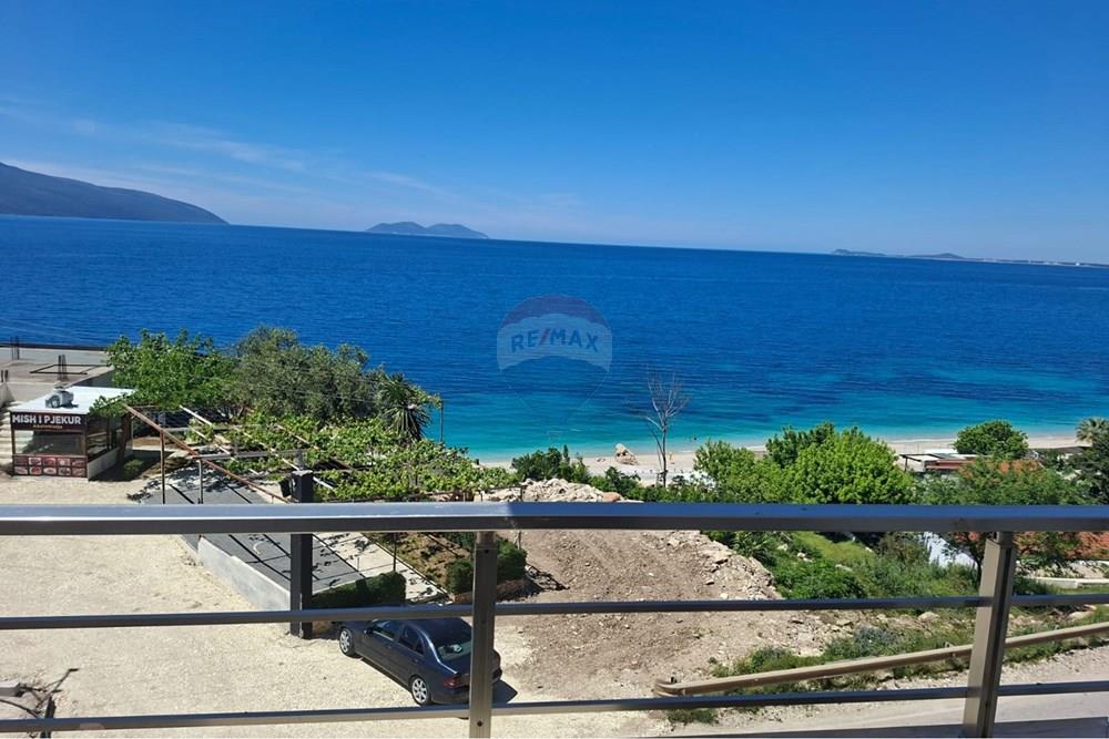 Garzoniere për shitje – Jonufër, Vlorë
