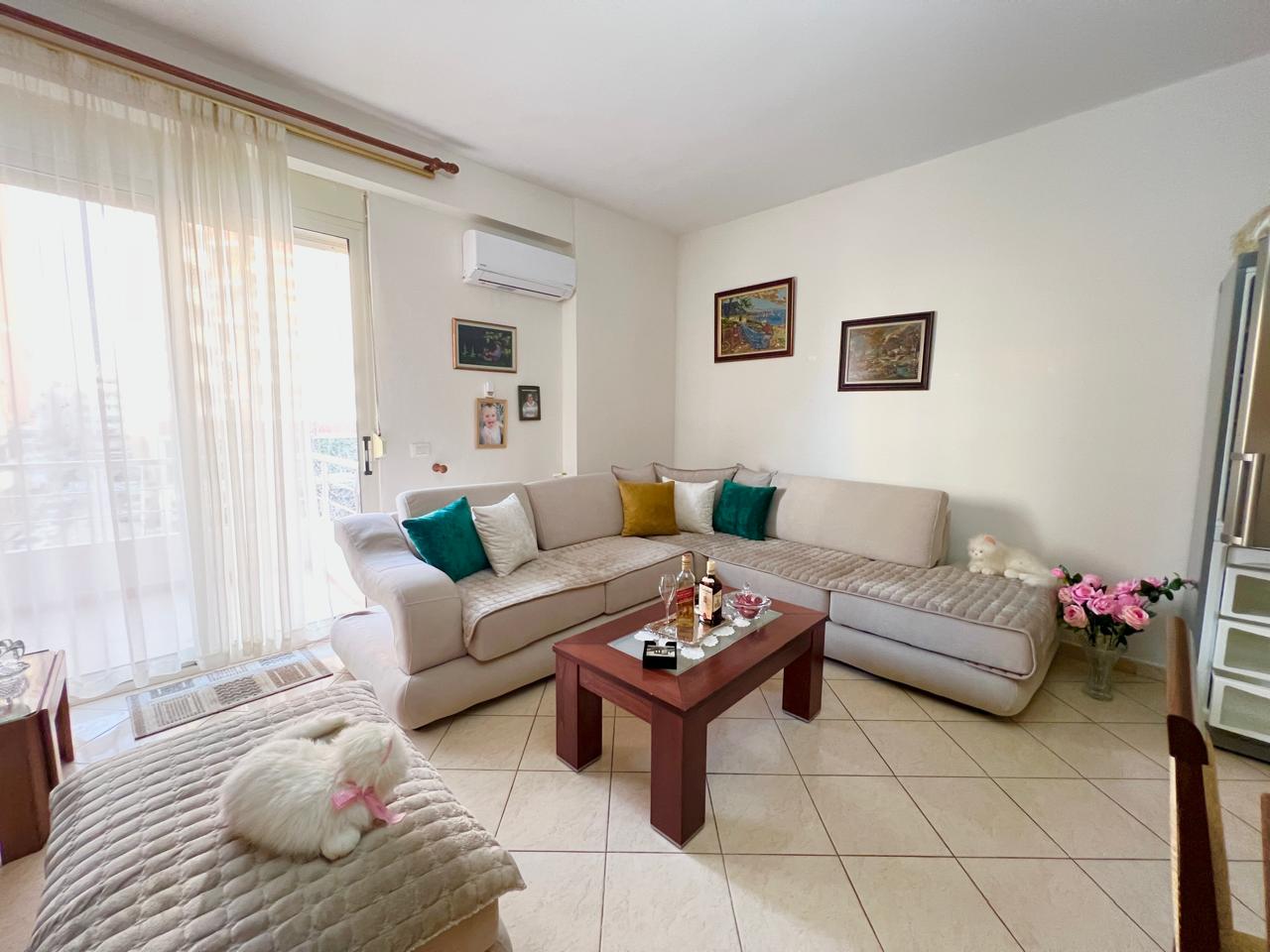 🏡 APARTAMENT 2+1 ME SUPER VERANDË 130 m² PËR SHITJE – VLORË 4