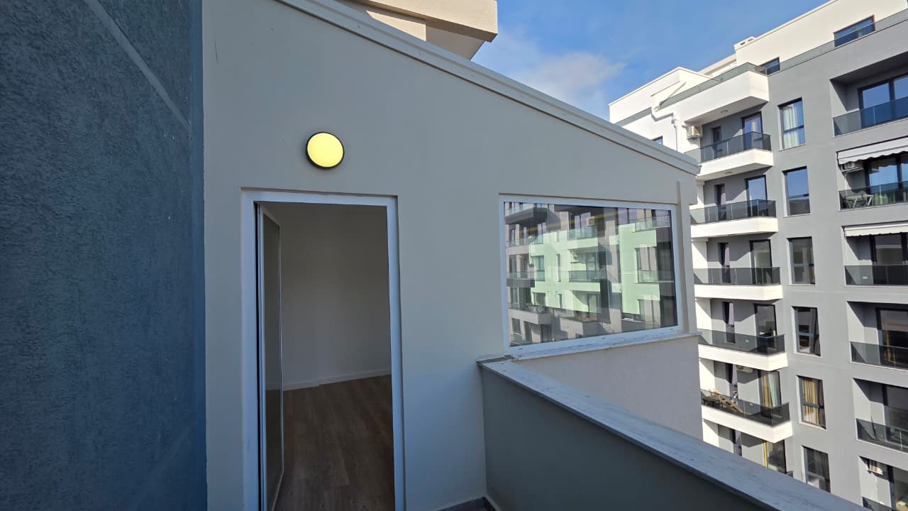 🌊 APARTAMENT 2+1+2 PËR SHITJE – LUNGOMARE, VLORË 🏡 3