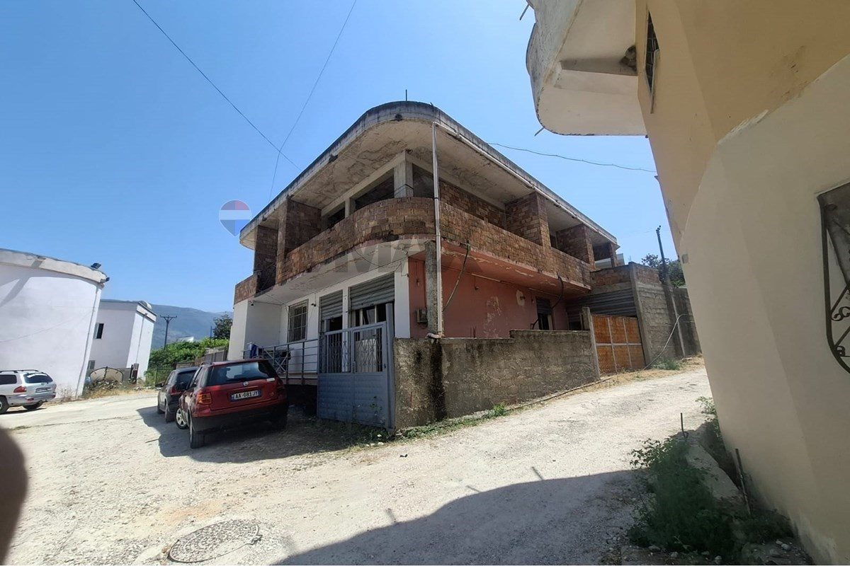 🏡 VILË PËR SHITJE – QENDËR, ORIKUM | ÇMIM OKAZION 🔑